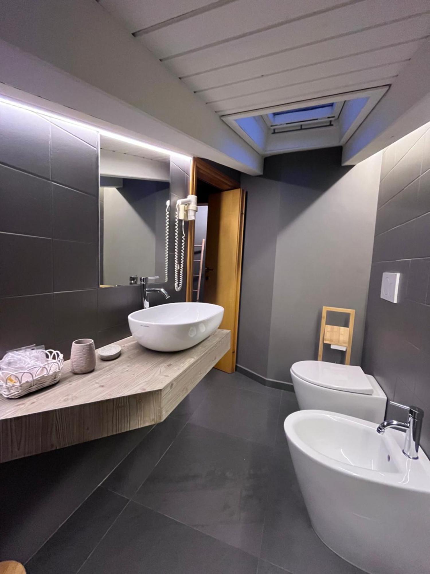 Hotel Veduta Dell'Adamello Temù Zewnętrze zdjęcie
