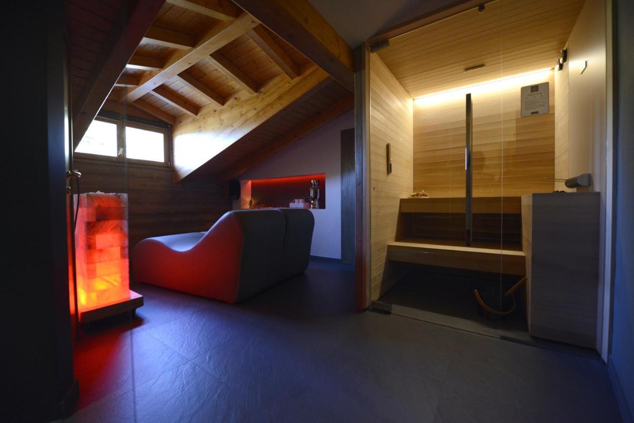 Hotel Veduta Dell'Adamello Temù Zewnętrze zdjęcie