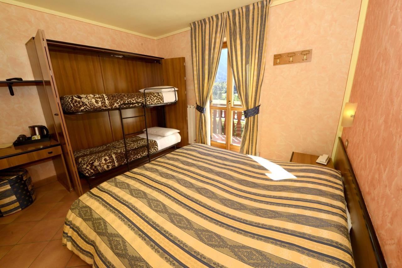 Hotel Veduta Dell'Adamello Temù Zewnętrze zdjęcie